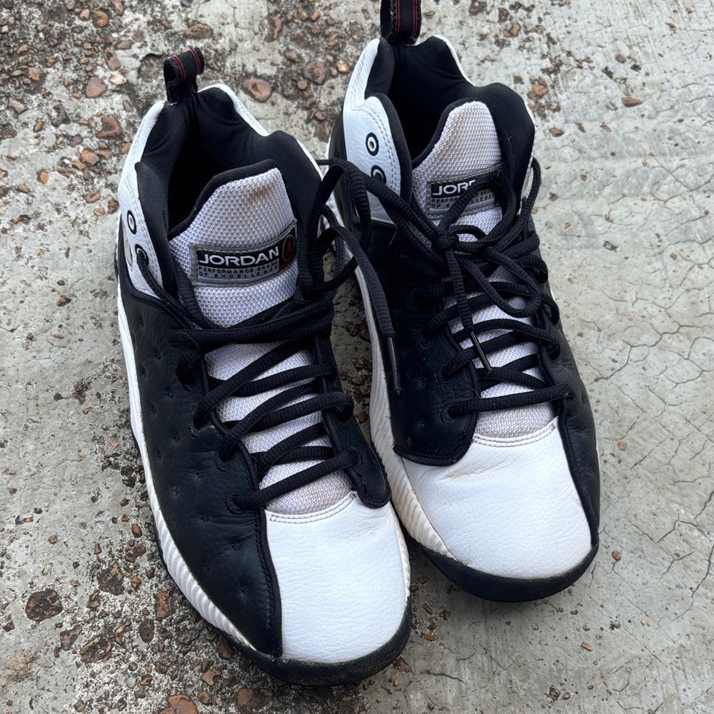Jordan Men's Black and White Athletic Shoes